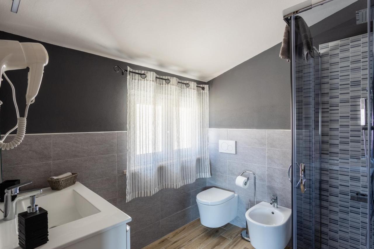Cadoni Guest House Боса Экстерьер фото